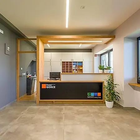 Hotel***gorce 3* 노비 타르그